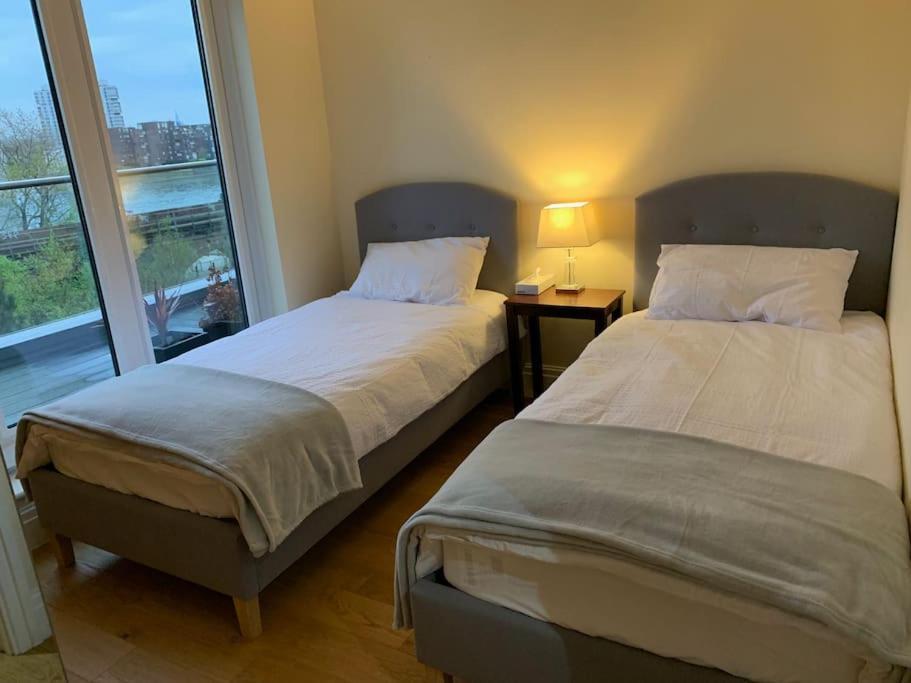 Thames View Apartment, Imperial Wharf Лондон Екстер'єр фото