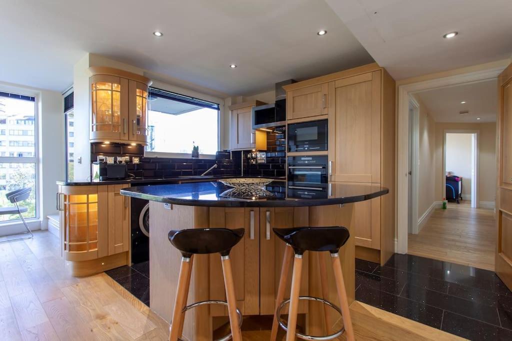 Thames View Apartment, Imperial Wharf Лондон Екстер'єр фото