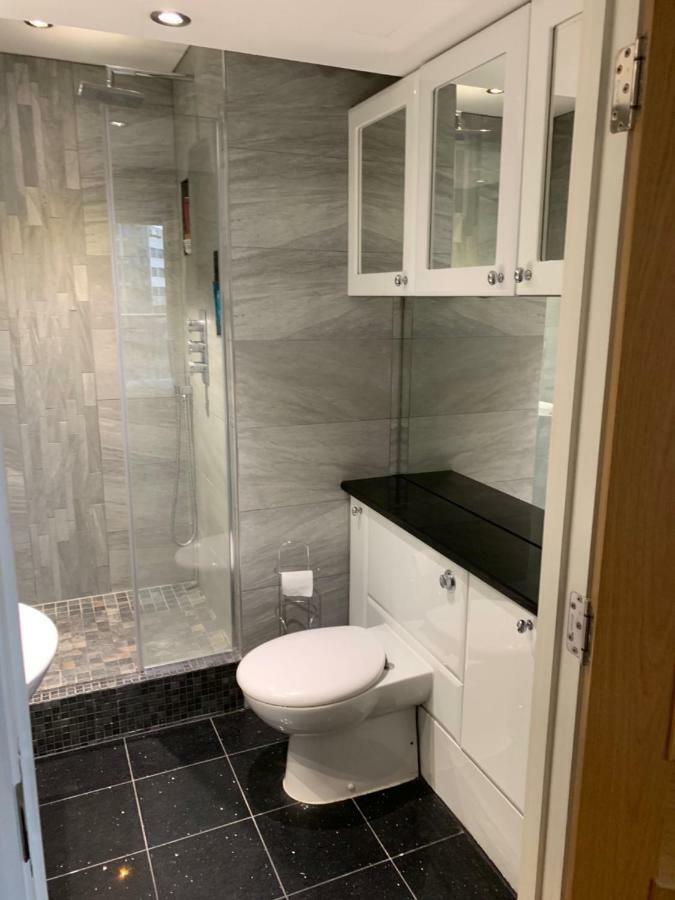 Thames View Apartment, Imperial Wharf Лондон Екстер'єр фото